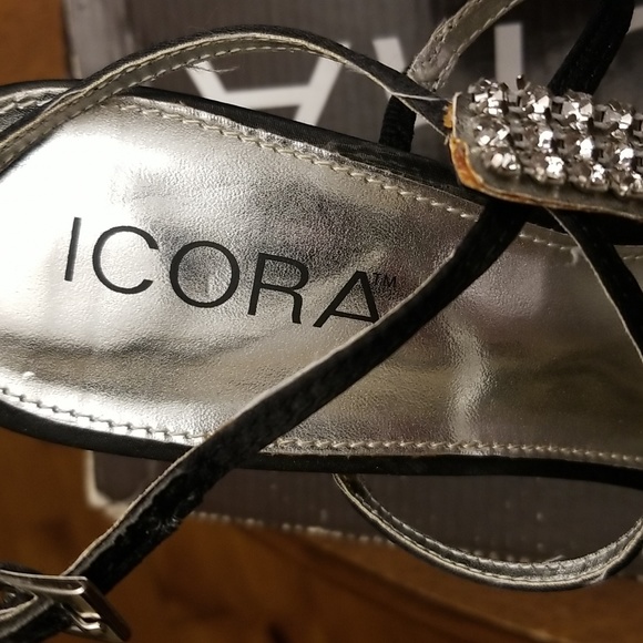 ICORA Black Bow Heeled Sandals - Picture 4 of 13